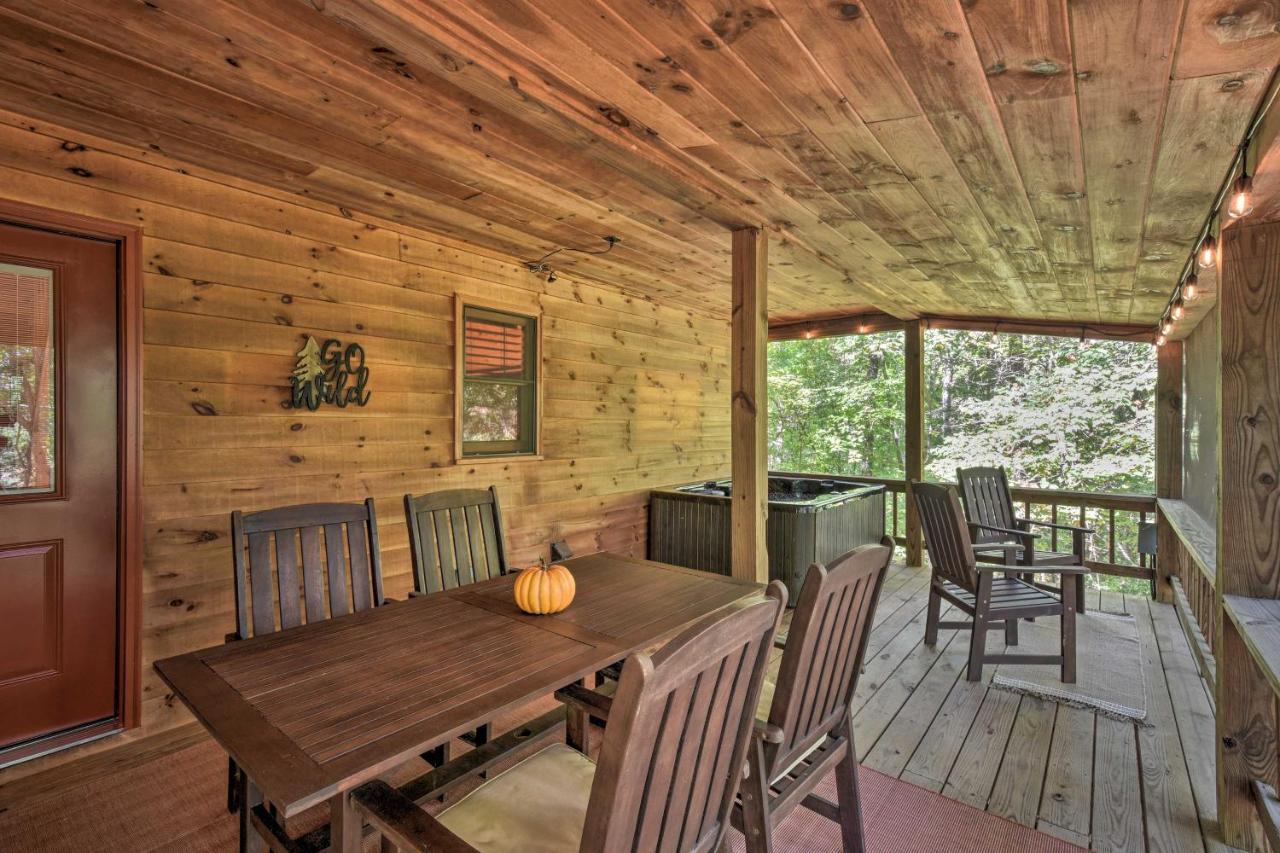 Blue Ridge Cabin Hot Tub, Fire Pit And Grill! Exterior photo