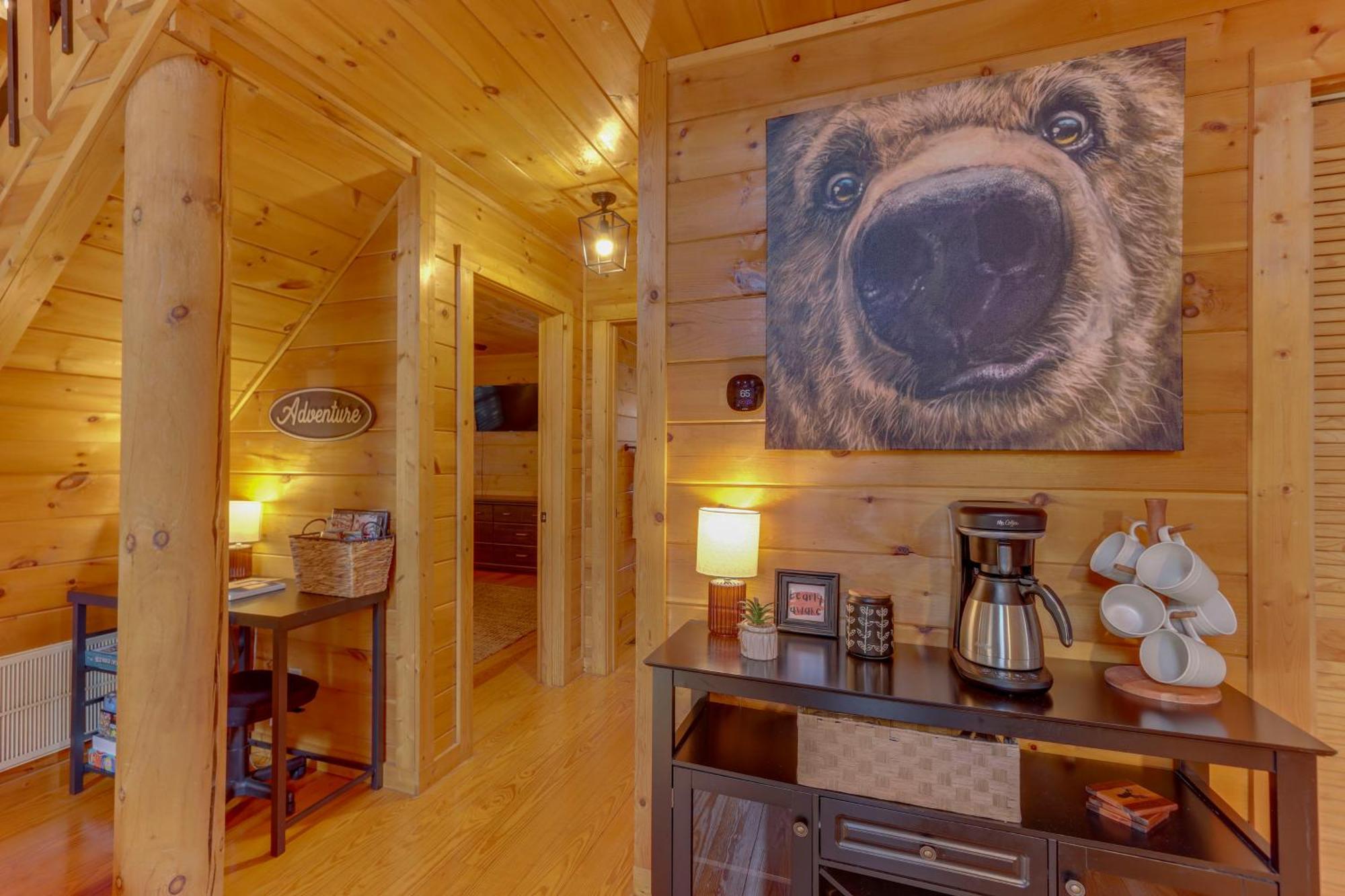Blue Ridge Cabin Hot Tub, Fire Pit And Grill! Exterior photo